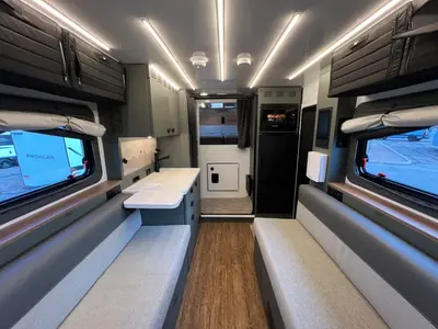 2027 Winnebago Arka photo 4