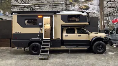 2027 Winnebago Arka photo 11