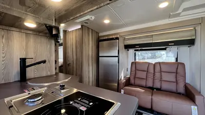 2027 Winnebago View photo 6