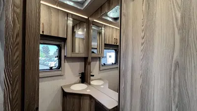 2027 Winnebago View photo 18