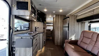 2027 Winnebago View photo 5