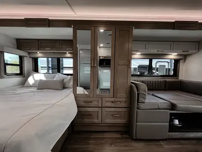 2027 Entegra Coach Odyssey photo 7