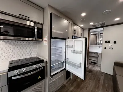 2027 Entegra Coach Odyssey photo 12