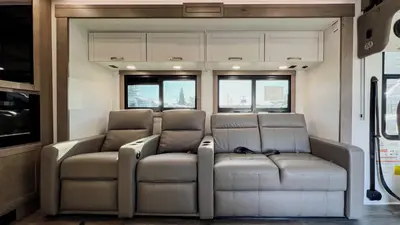 2027 Jayco Precept photo 6