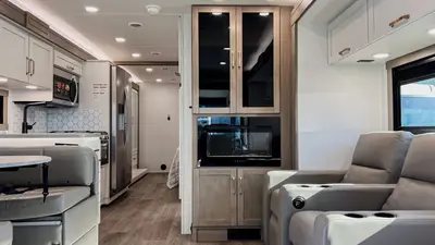 2027 Jayco Precept photo 9