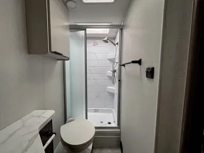 2027 Thor Motor Coach Quantum photo 18