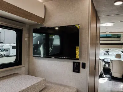2027 Thor Motor Coach Compass AWD photo 15