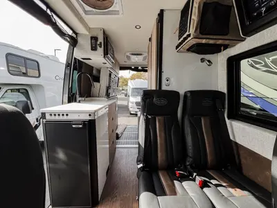 2027 Storyteller Overland Darkmode photo 3