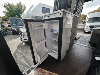 2027 Storyteller Overland Darkmode photo 6