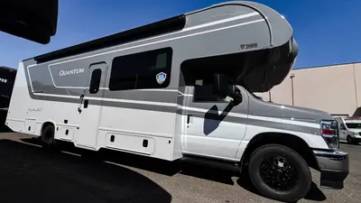 2027 Thor Motor Coach Quantum photo 21