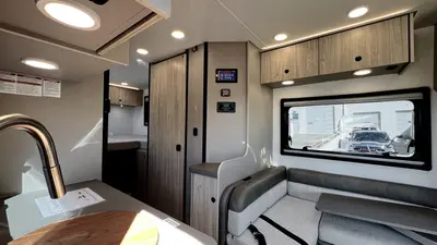 2027 Jayco Granite Ridge photo 5