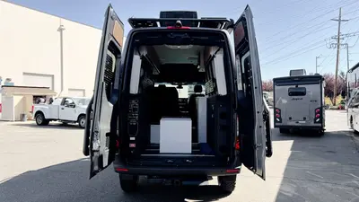 2027 Storyteller Overland Darkmode photo 12