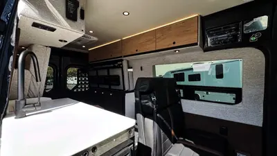 2027 Storyteller Overland Darkmode photo 4