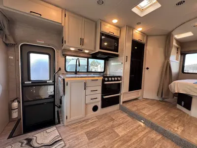 2023 Thor Motor Coach Chateau photo 10
