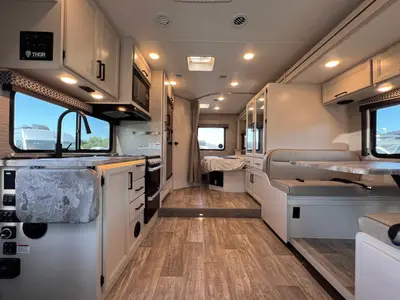 2023 Thor Motor Coach Chateau photo 6