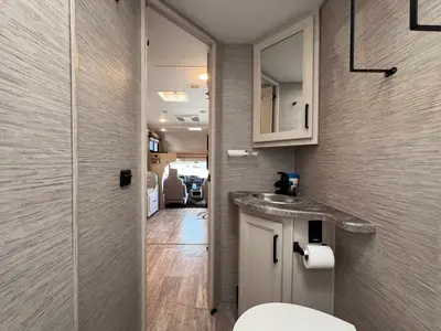 2023 Thor Motor Coach Chateau photo 17