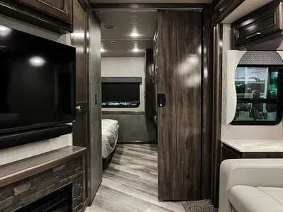 2023 Fleetwood Bounder photo 16