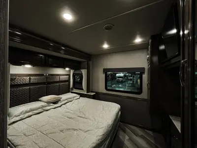 2023 Fleetwood Bounder photo 20