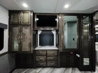 2023 Fleetwood Bounder photo 22