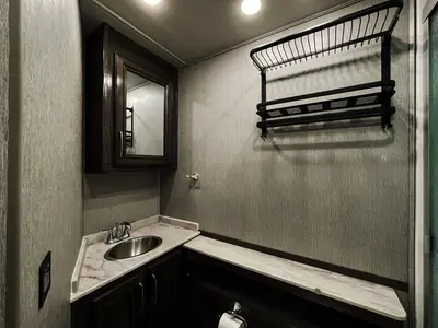 2023 Fleetwood Bounder photo 18