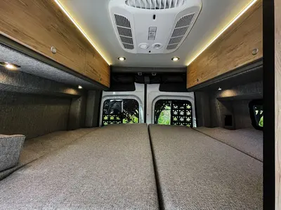 2025 Storyteller Overland Beast Mode photo 12
