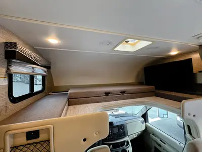 2023 Thor Motor Coach Chateau photo 4