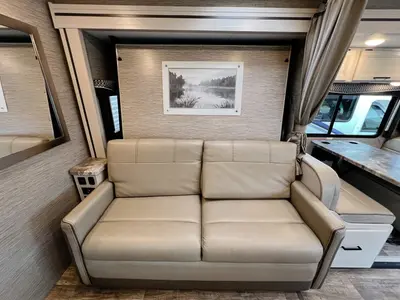 2023 Thor Motor Coach Chateau photo 8