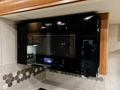 2018 Newmar BAY Star photo 12