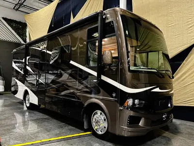 Used 2018 Newmar BAY Star 3009