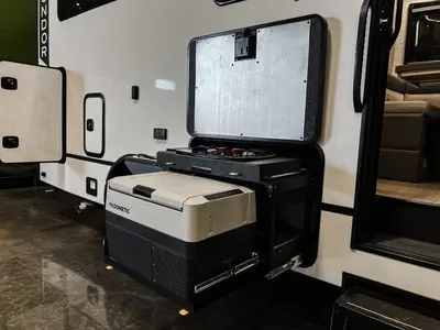 2025 Entegra Coach Condor photo 16