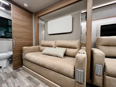 2025 Tiffin Motorhomes Wayfarer photo 14