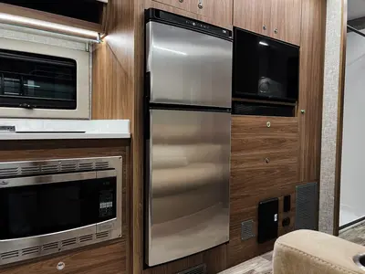 2025 Tiffin Motorhomes Wayfarer photo 12