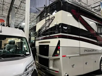 2021 Tiffin Motorhomes Phaeton photo 25