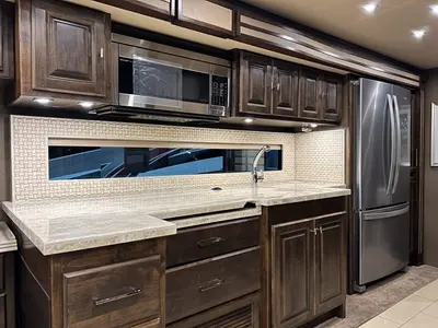 2019 Tiffin Motorhomes Allegro RED photo 12