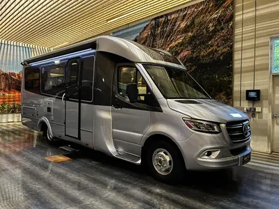 Used 2022 Leisure Travel Unity 24FX