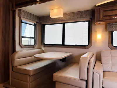 2020 Jayco Seneca photo 8