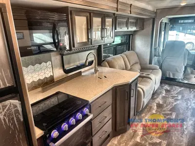 2022 Thor Motor Coach Windsport photo 31