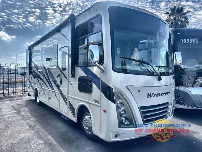 2022 Thor Motor Coach Windsport exterior