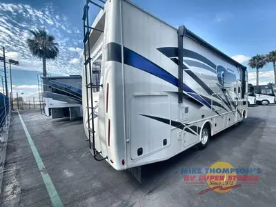 2022 Thor Motor Coach Windsport photo 6
