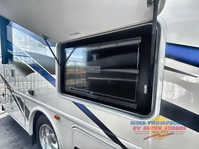 2022 Thor Motor Coach Windsport photo 17