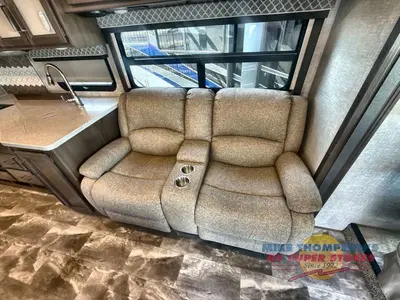 2022 Thor Motor Coach Windsport photo 27