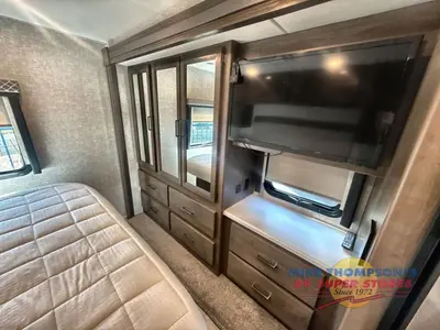 2022 Thor Motor Coach Windsport photo 37