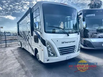 2022 Thor Motor Coach Windsport photo 4
