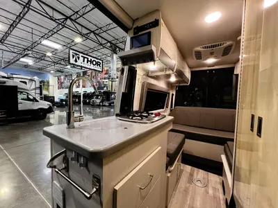 2022 Thor Motor Coach Tranquility photo 5