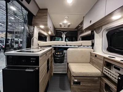 2026 Winnebago Solis Pocket photo 3