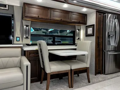 2025 Tiffin Motorhomes Allegro BUS photo 13