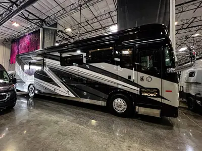 2025 Tiffin Motorhomes Allegro BUS photo 25