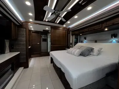 2025 Tiffin Motorhomes Allegro BUS photo 18