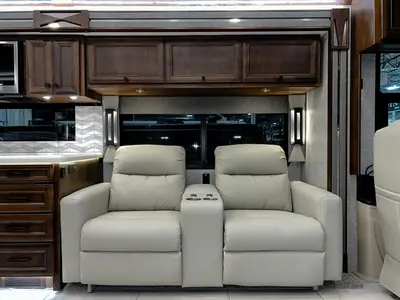 2025 Tiffin Motorhomes Allegro BUS photo 10