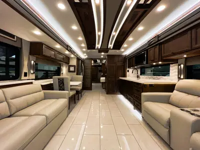 2025 Tiffin Motorhomes Allegro BUS photo 4